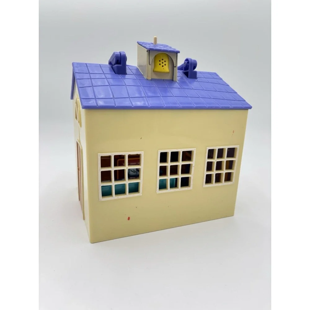Fisher-Price bring classroom